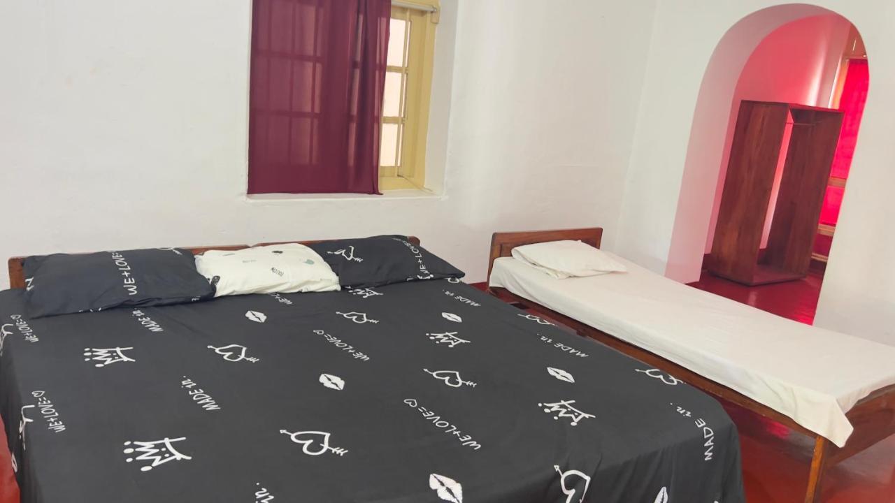 Resthouse Vavuniya Hotel Kültér fotó